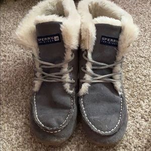 Sperry High Top Moccasins Size 9